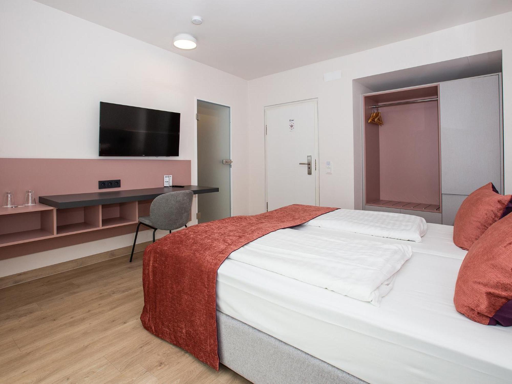 Dormero Hotel Bargenturm Lueneburg Bagian luar foto