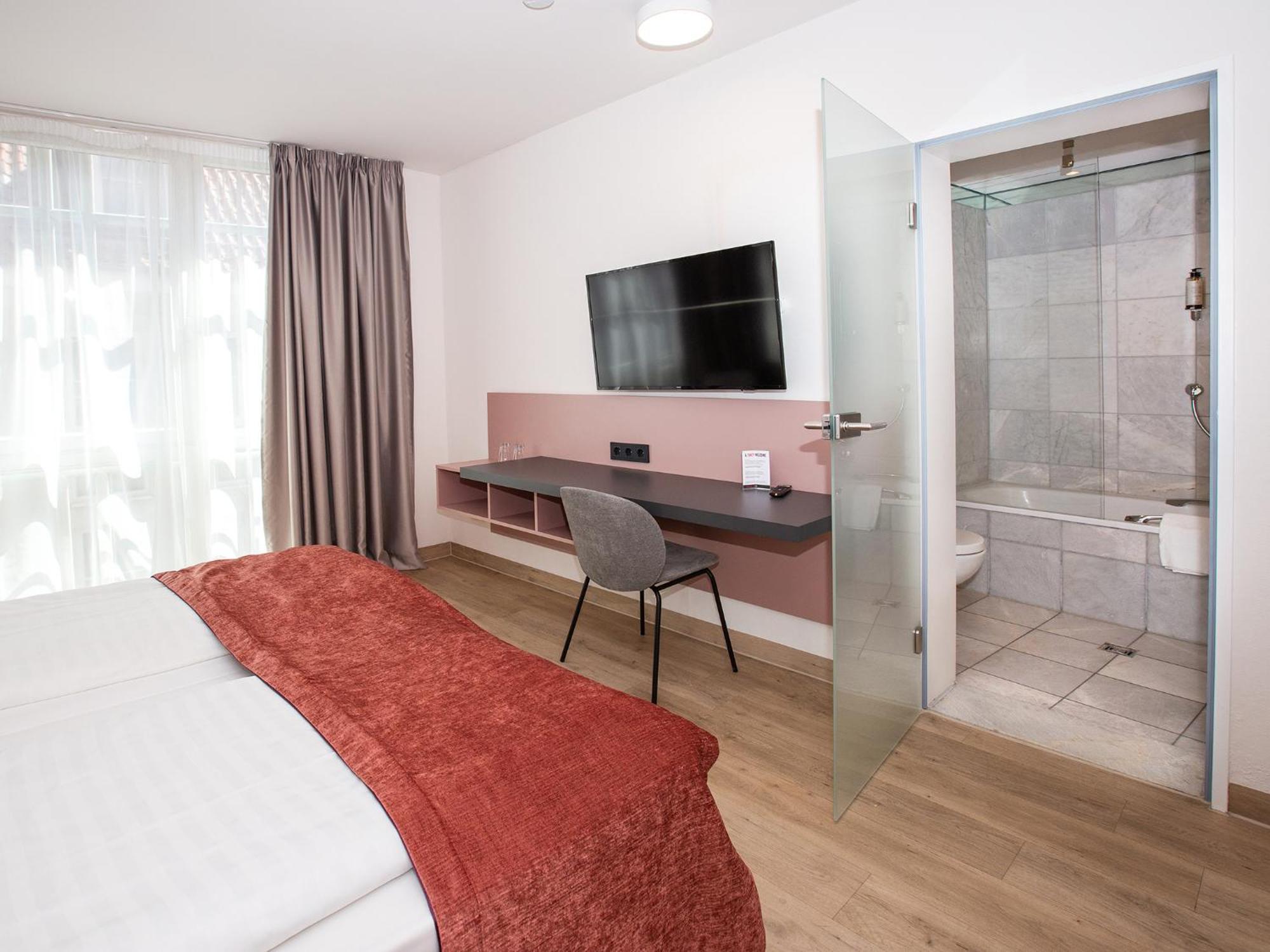 Dormero Hotel Bargenturm Lueneburg Bagian luar foto